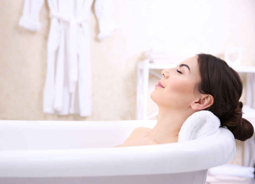 背上长痘痘消除小妙招痒,背背长痘怎么可以改善