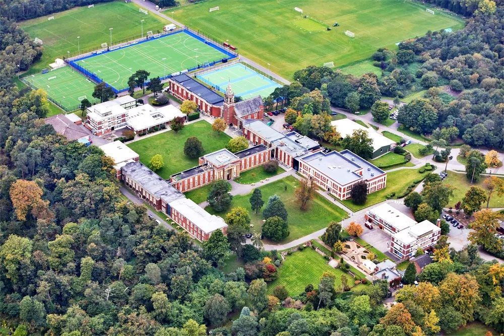 英国私校推荐之皇家罗素中学,英国24所罗素大学