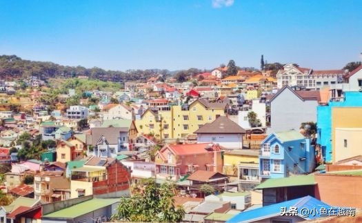 越南自由行需要准备多少钱,越南穷游攻略10天视频