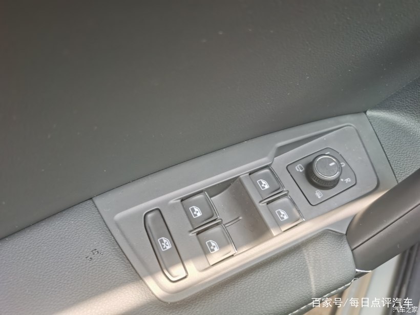 途观l后窗雨刮器异响怎么解决,途观l打火有异响是怎么回事