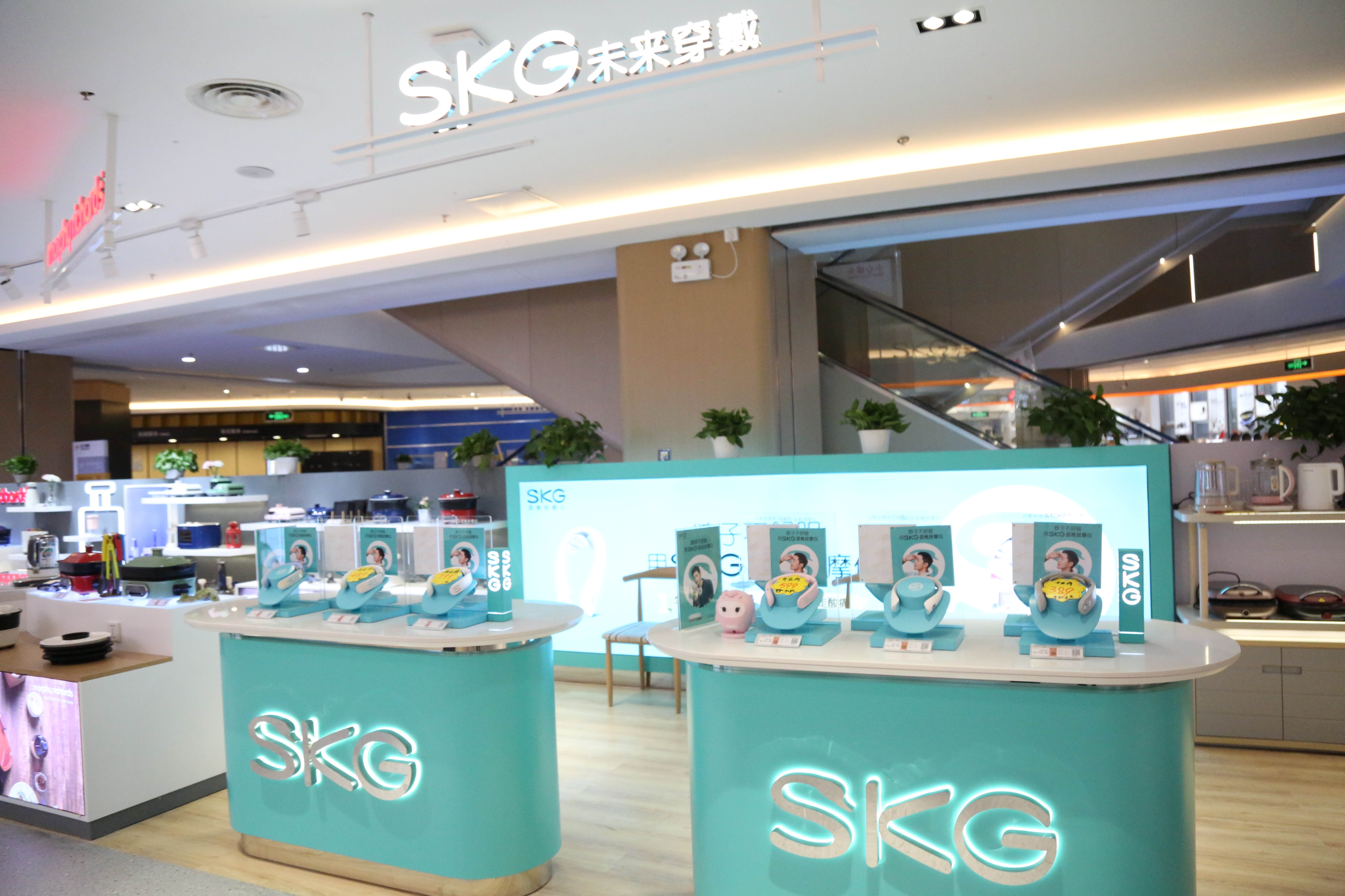 苏宁易购店现状,苏宁易购现状视频