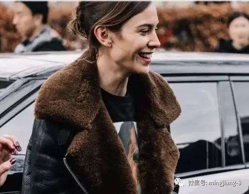 皮毛一体的正确清洗方法,皮毛一体如何洗涤和打理