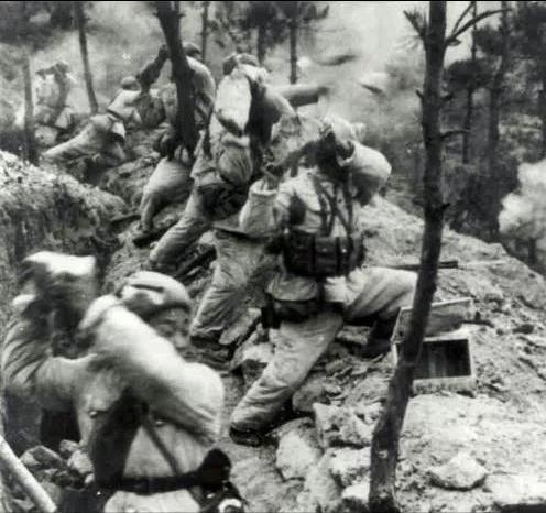 硬核班长蔡兴海带一个班大战上甘岭歼敌四百，全班九人竟无一阵亡