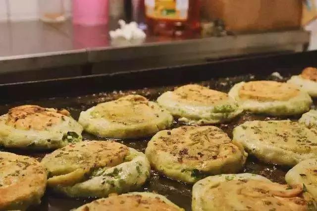 泰州人说的油墩子,泰州臭干油墩子