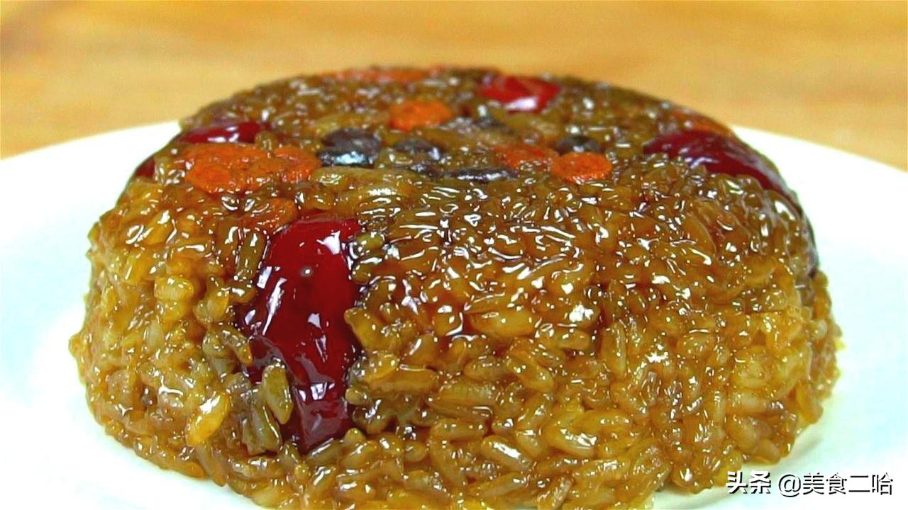 端午节奶奶烧饭,端午节怎样用粽叶做糯米饭