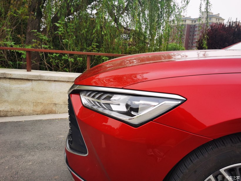 时光荏苒，岁月如梭，你是我值得等待的——秦plus