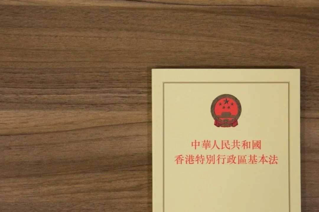 为什么很多广东人去香港,肇庆很多人去香港吗