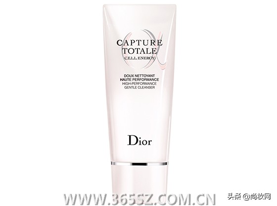 洗脸用什么能使皮肤水嫩嫩,天气冷怎么用洗面奶洗脸