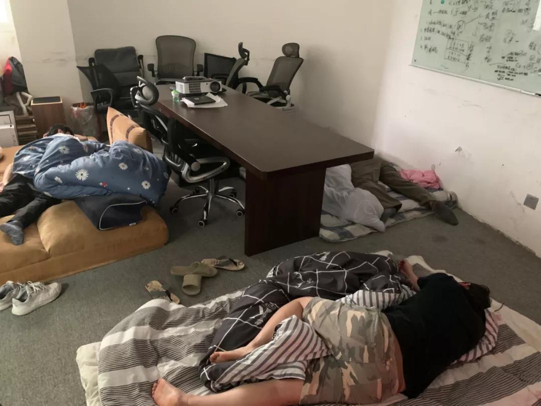 亦春秋,亦春秋中文