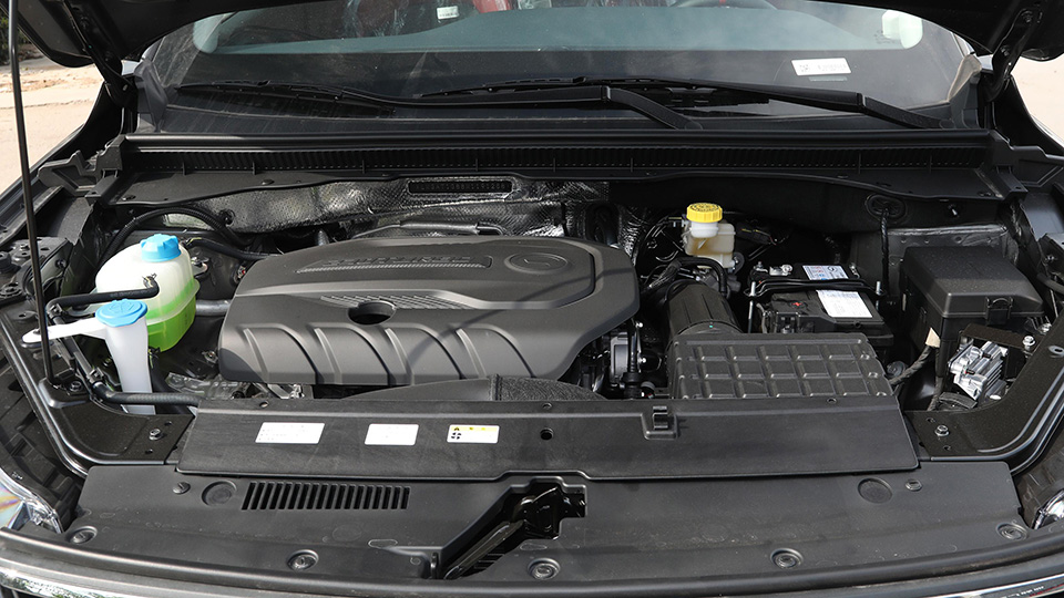 全新广汽传祺gs4实车现身,广汽传祺gs4最新试驾视频