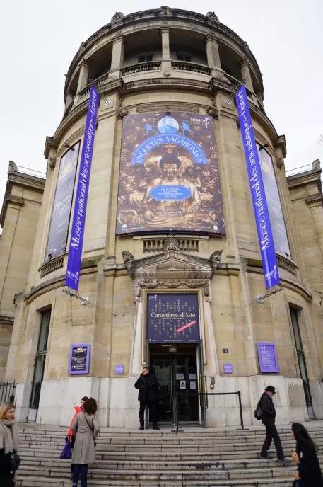 法国博物馆里有中国瓷器,法国卢浮宫博物馆中国文物多少