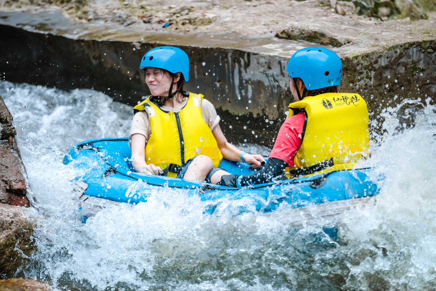 浙江小众漂流地--安吉仙龙峡:竹海水世界中峡谷漂流3km