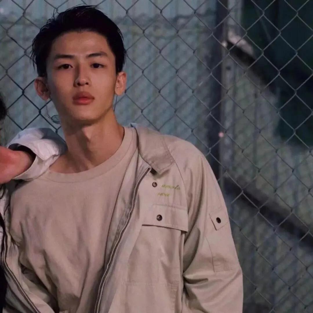 带革字的英文谐音网名,谐音梗网名英文