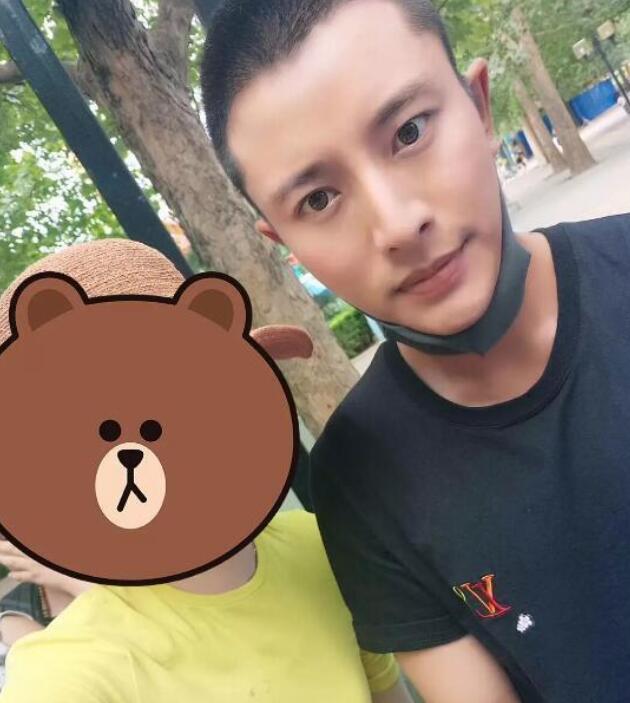 李雨桐谈李小璐薛之谦,李雨桐李小璐