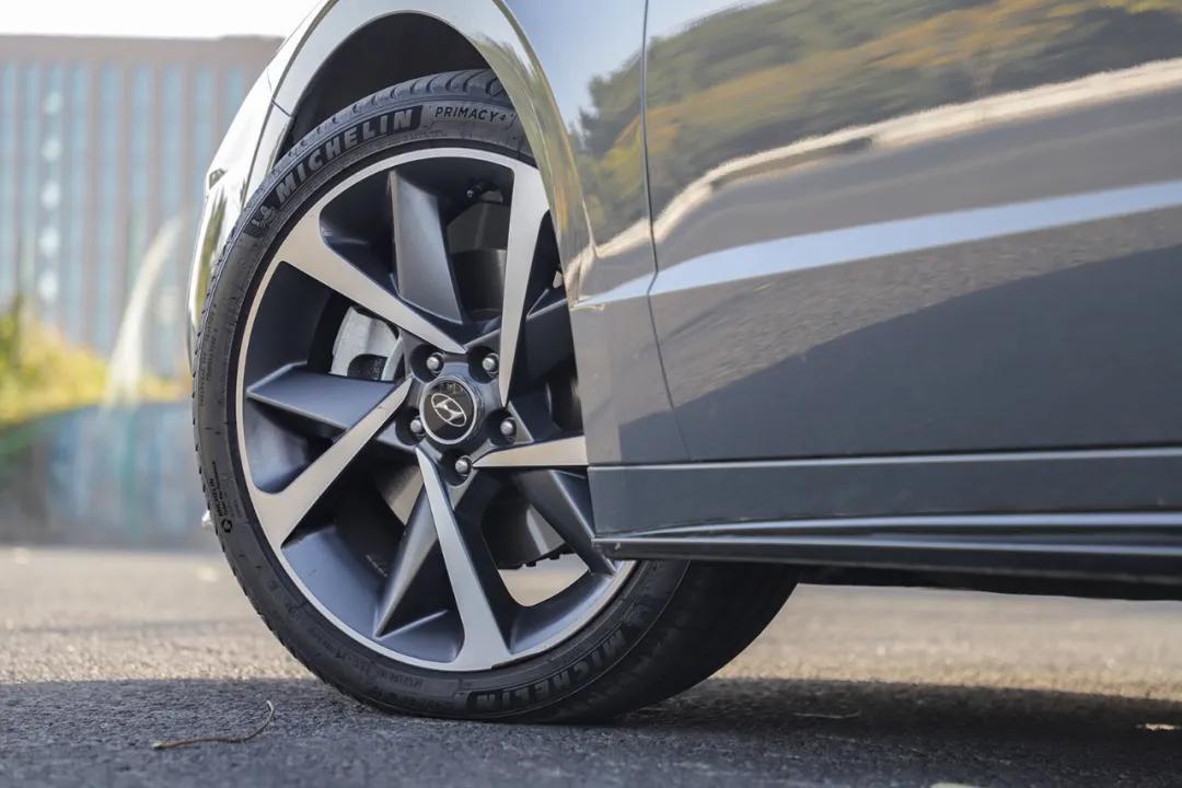 17款现代索纳塔九代2.0试驾油耗,新款索纳塔加速测试