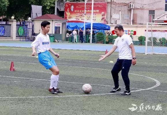 亚足联a级教练报到,亚足联a级教练名单