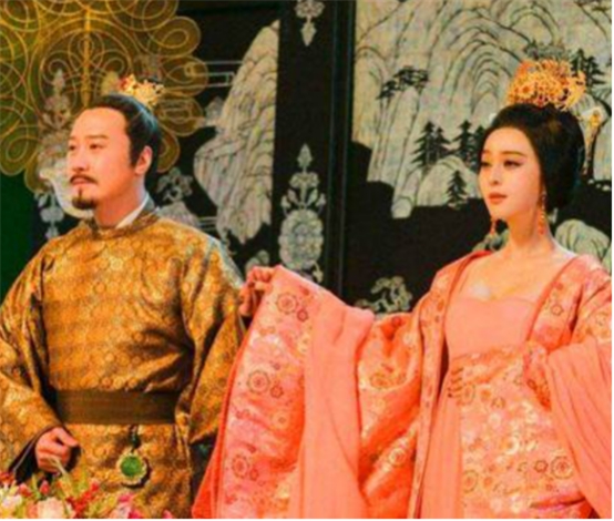 李瑁为啥拿走杨玉环的孩子,唐玄宗抢儿媳遭报应