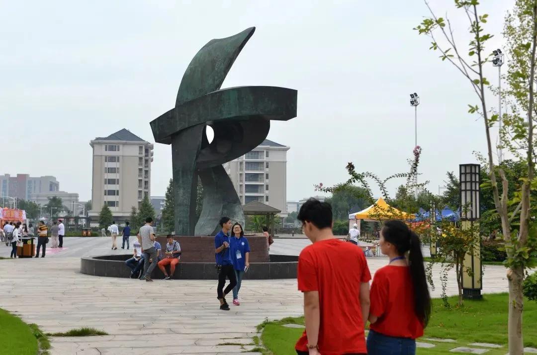 绍兴元培中学分校怎么样,绍兴市元培中学2024届