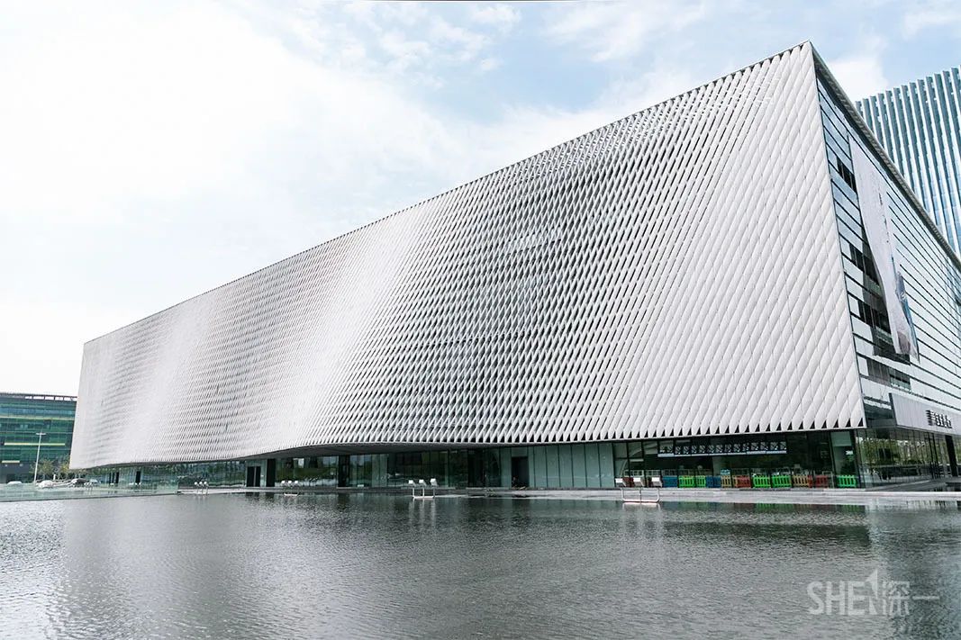 90年代深圳地标建筑,深圳光明400米地标