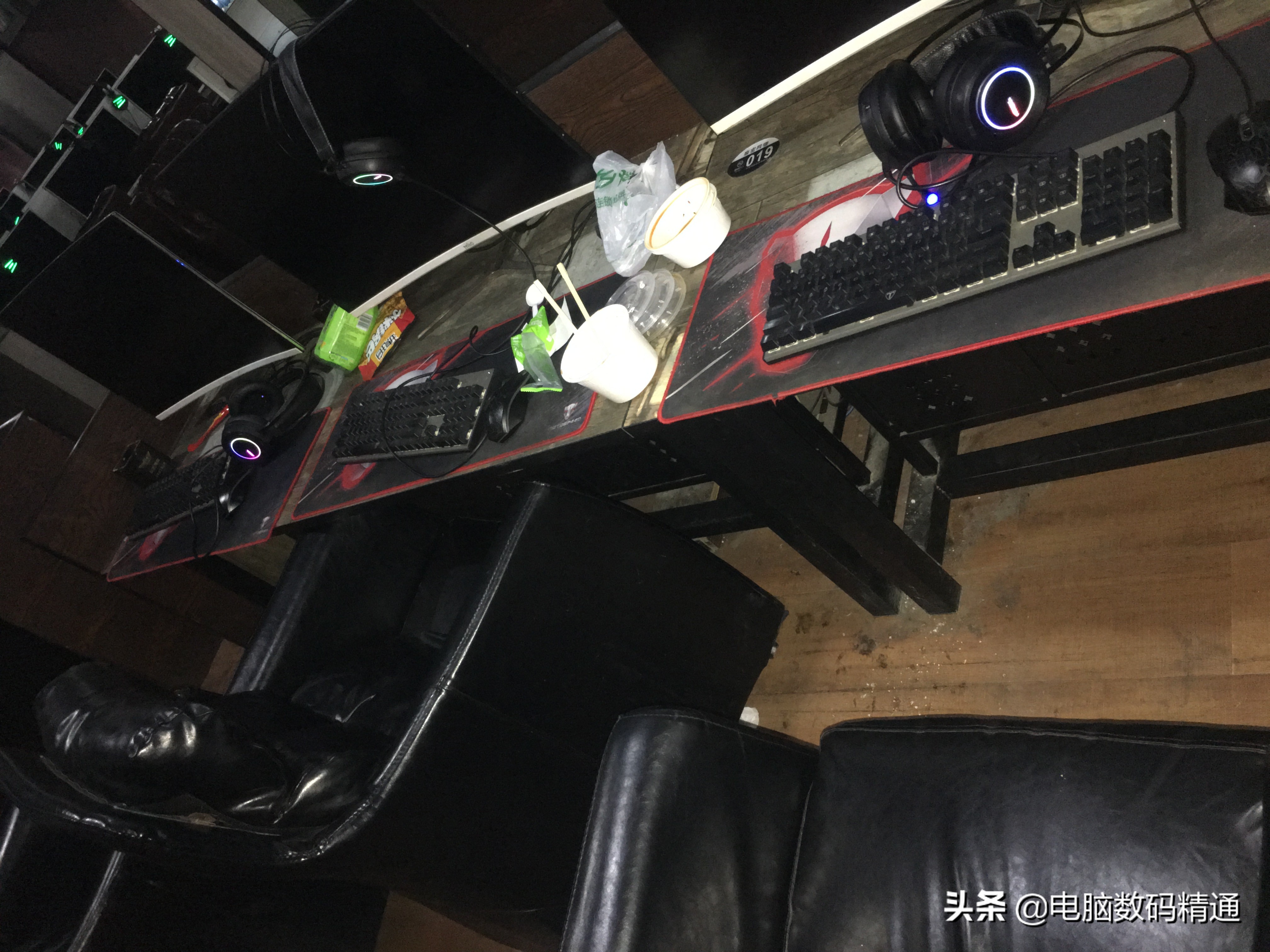 朋友网咖房租到期了，82台电脑60万打包让我收，这配置值吗？