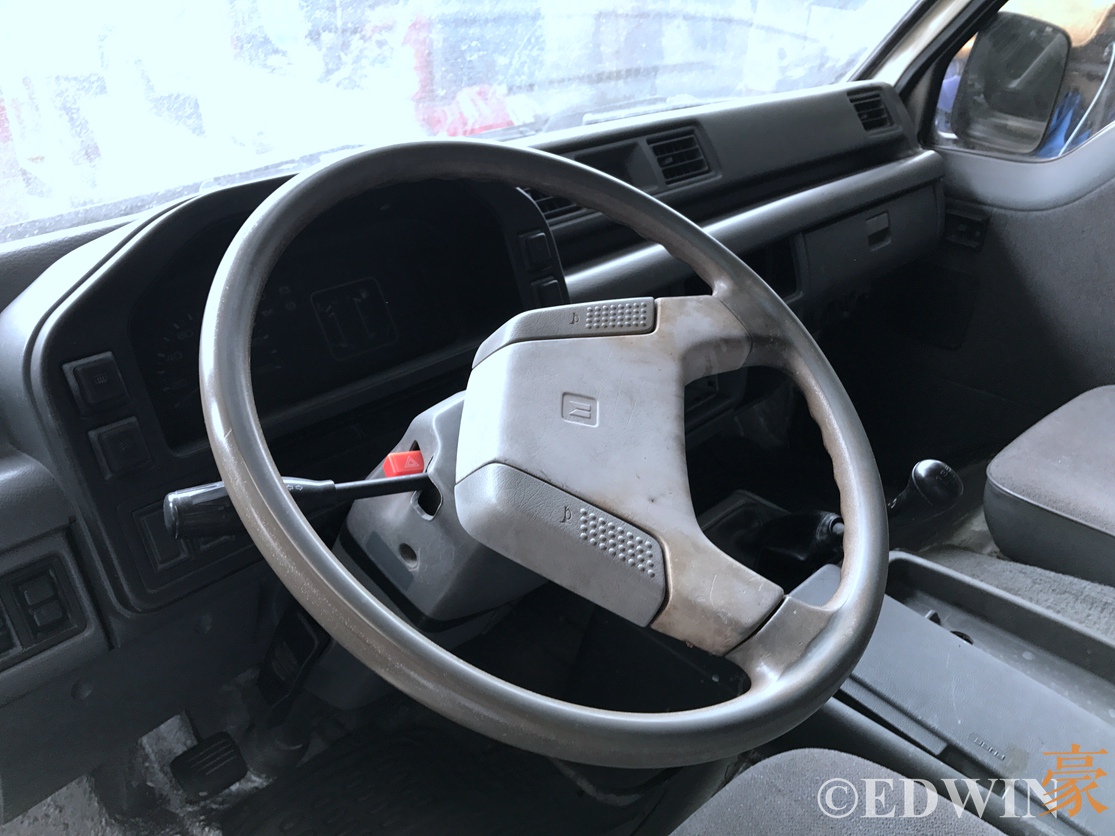 五十铃海狮柴油版,五十铃还有进口的吗