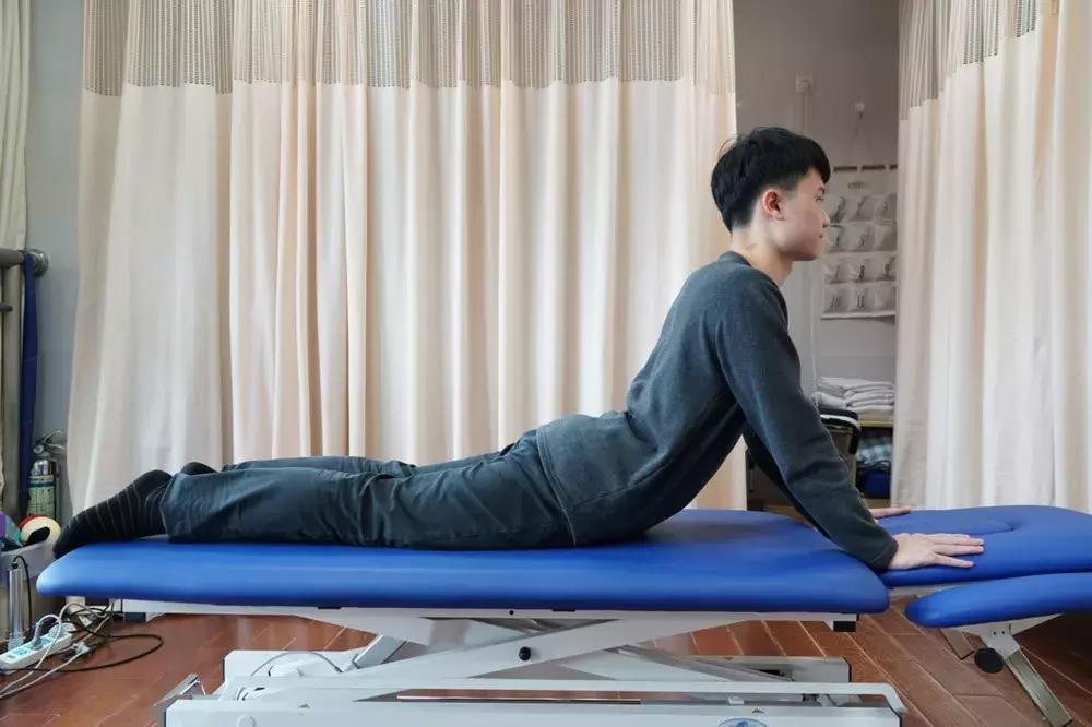 如何防止长途开车腰酸,长途开车腰酸背疼怎么缓解