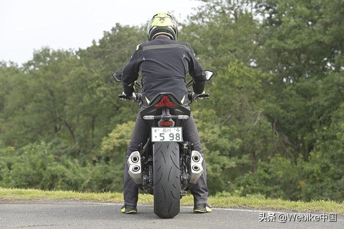 测评川崎zrx1200视频,川崎z1000和宝马s1000r选哪个