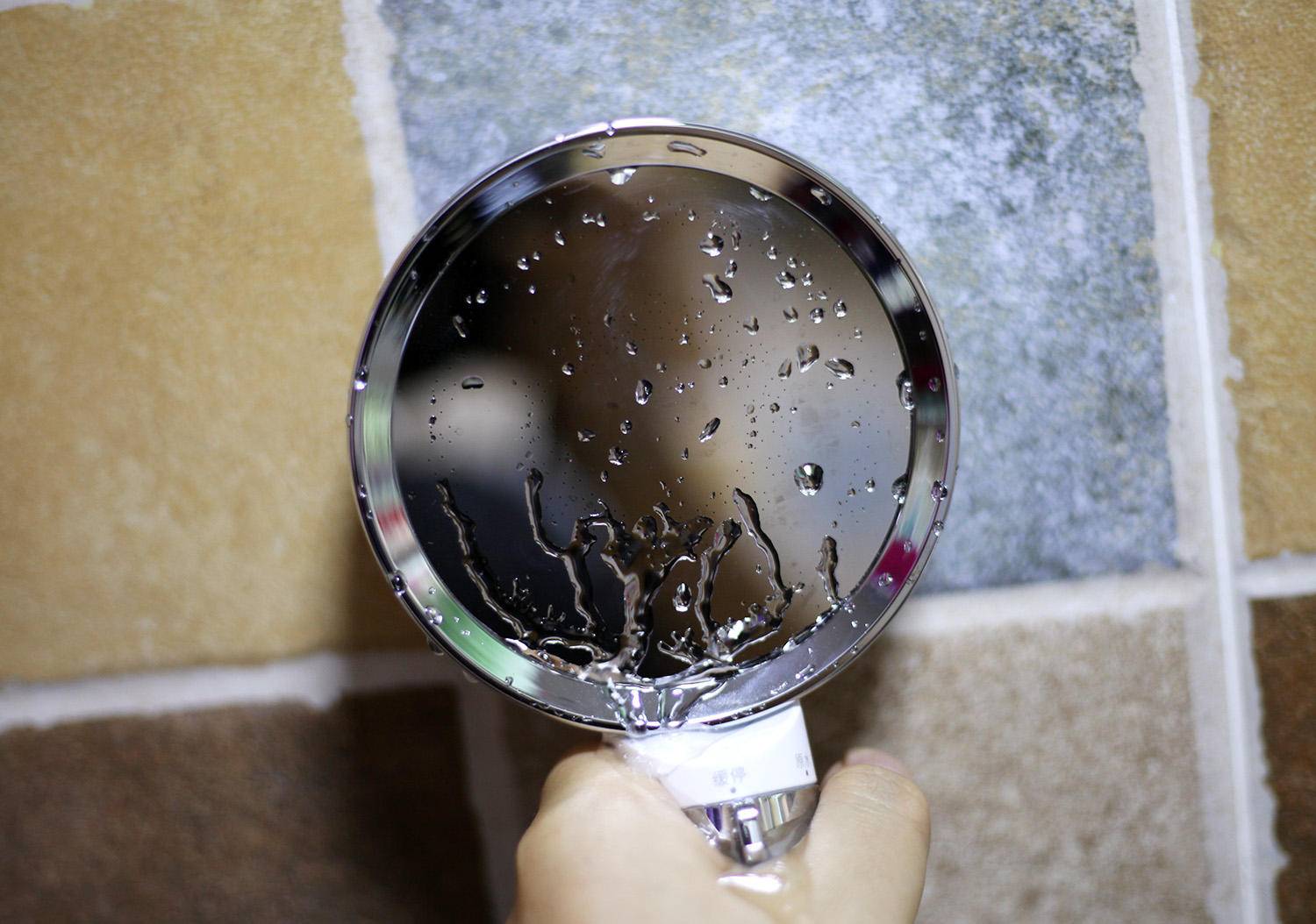 镜子能告诉你什么,镜子可以淋浴