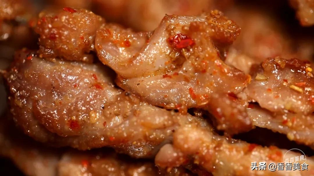 藏在巷子里的特色烧烤,老街里烧烤青岛