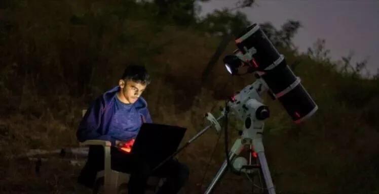 印度公布月球上拍摄的月球照片,印度拍的月球正面照片