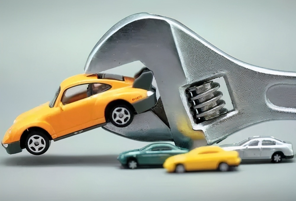 襄阳车主:大灯进水,原厂编号不翼而飞.....