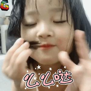 额头闷痘长痘用什么护肤品,脸上老是长痘痘用什么护肤品