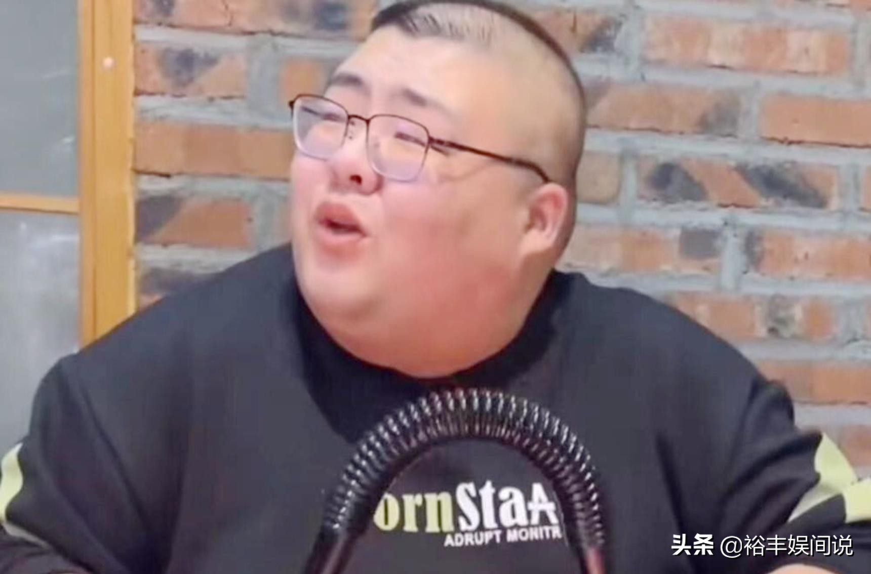 网红泡泡龙离世视频,知名网红泡泡龙突然猝死