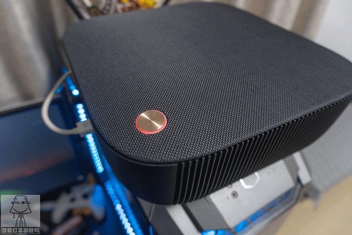 深圳小伙的快乐出租屋(上):千元1080P投影+头戴蓝牙耳机