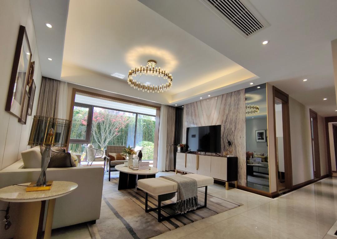 长沙捡漏大平层二手,长沙地铁沿线7000以下的新盘