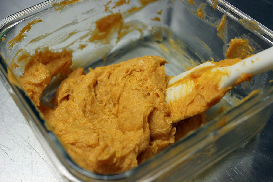 为啥我炸的丸子发黑,用面炸的丸子怎么不酥脆呢