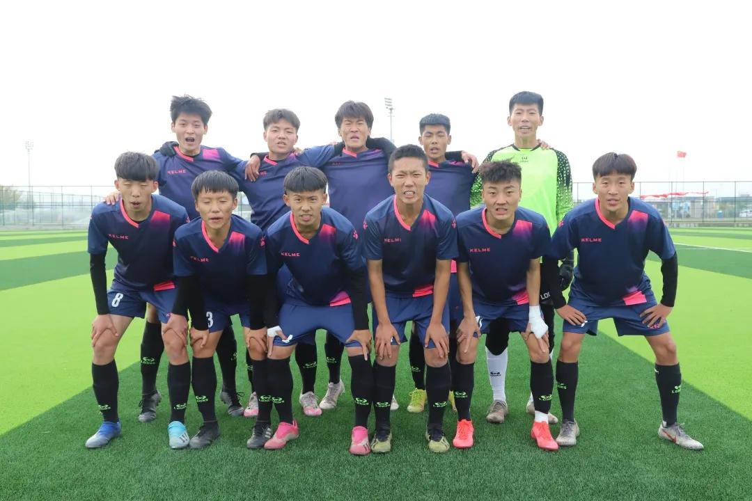 山西孝义中学足球队开幕式,孝义中学足球队全国赛事中夺冠