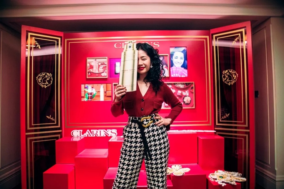 拒绝土气学会穿搭小技巧,红色内搭怎么穿