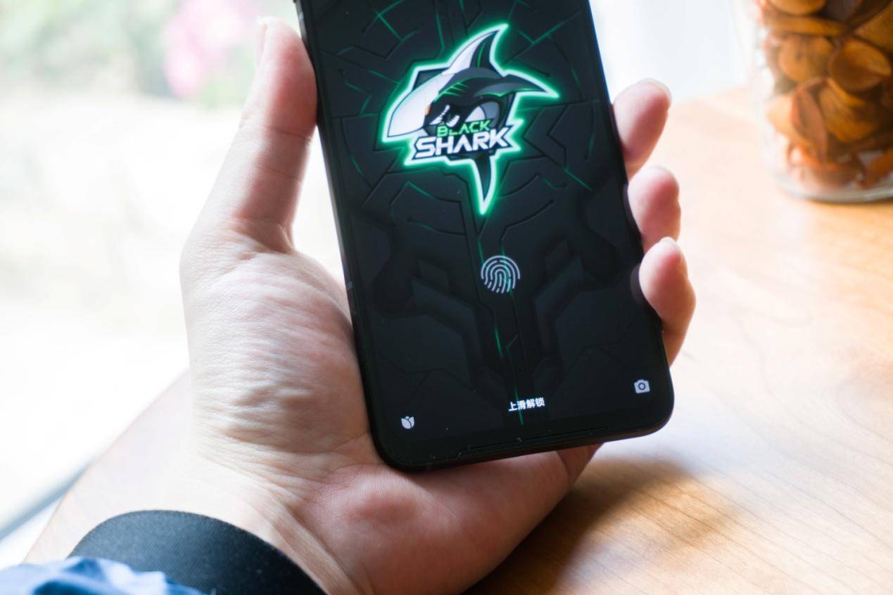 游戏手机黑鲨3是安卓系统吗,黑鲨3pro现在值得购买吗