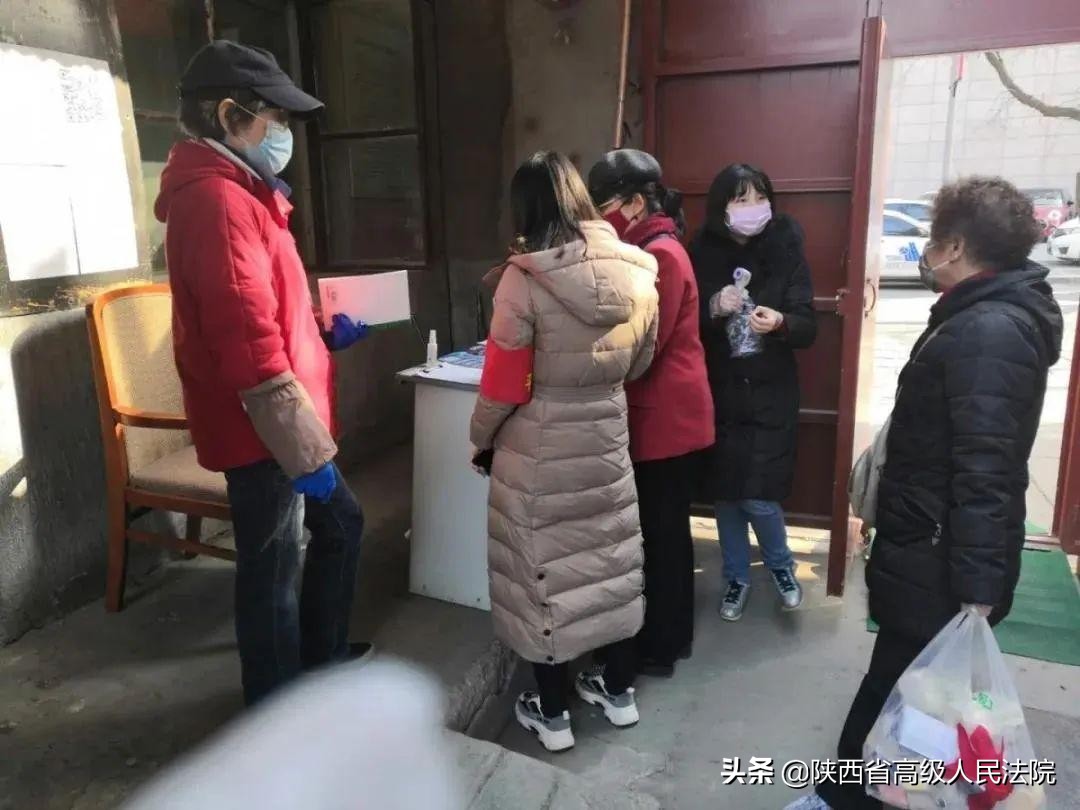 战疫期间的女性,战疫中的女性