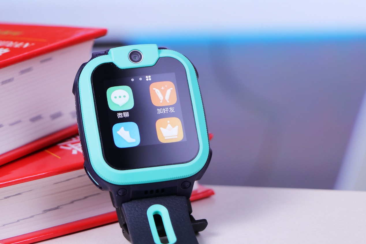 小天才4g通话手表,小天才智能儿童4g电话手表z6s