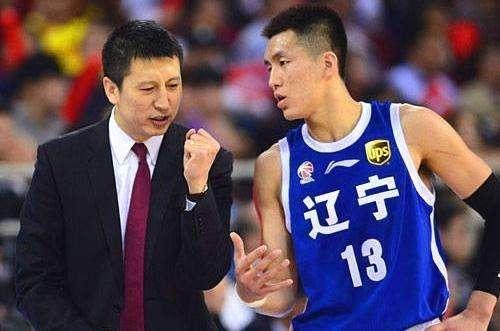 辽宁队主教练杨鸣现在干啥了,辽宁主教练杨鸣与郭士强