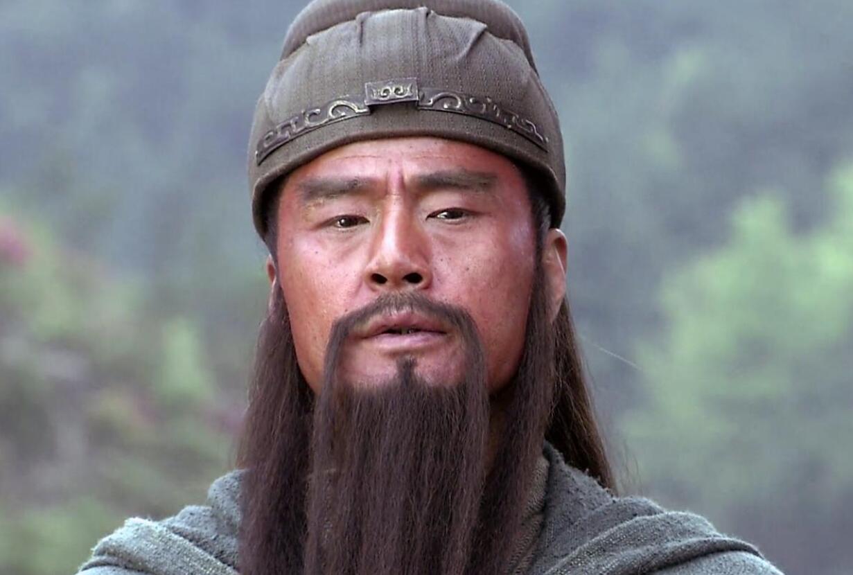 历史关羽古墓挖出视频,关羽墓挖出了青龙偃月刀