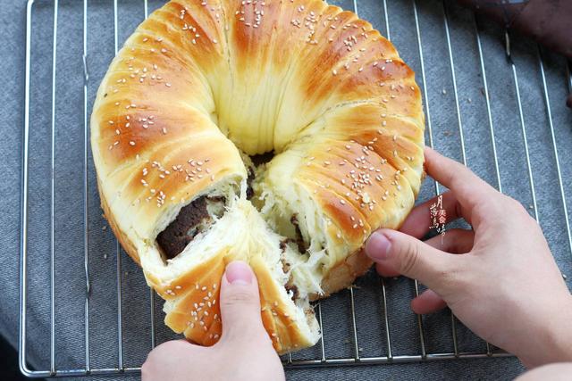 简单面包教程不用烤箱不加牛奶,超简单面包不需要牛奶