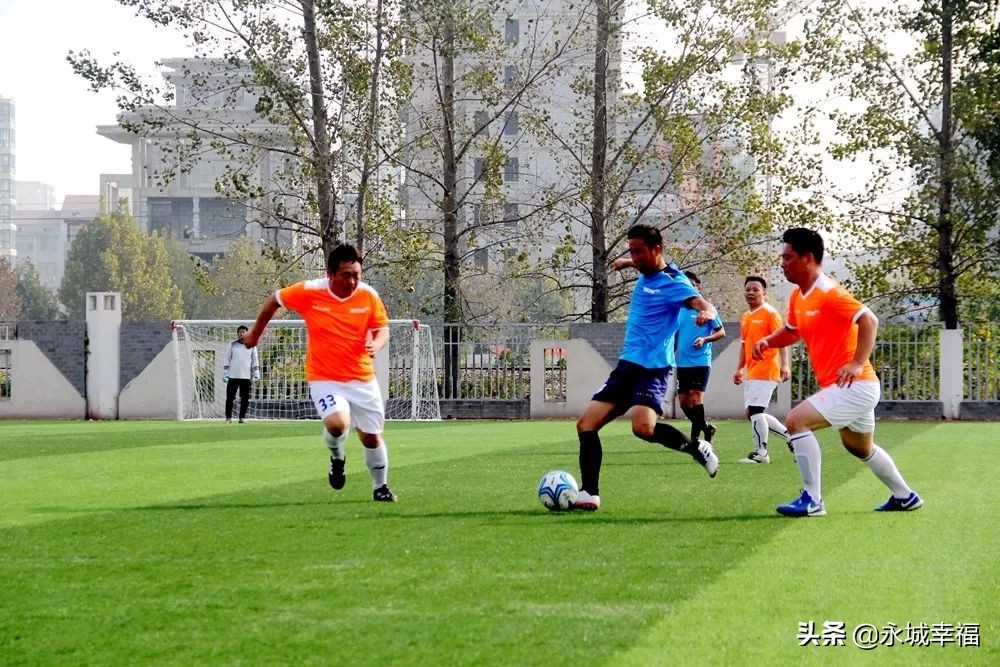 永城热爱足球的小伙伴们看过来,这里有一场公益足球赛