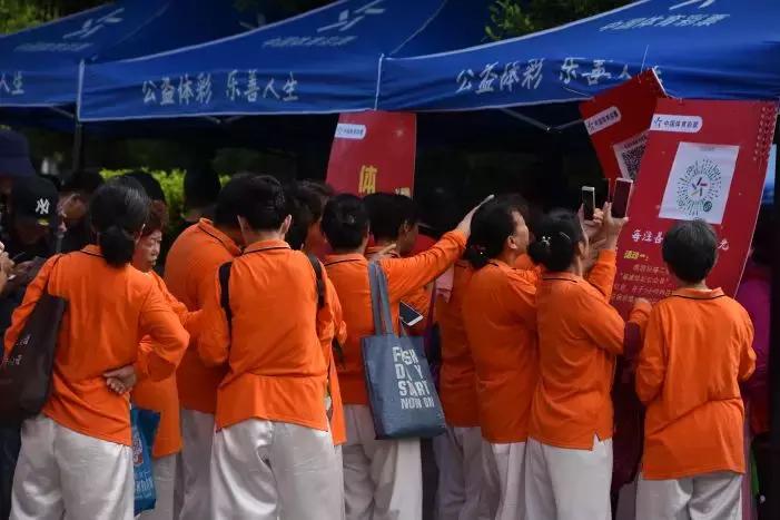 体彩公益金让生活充满爱,公益体彩为全民健身活动助威添彩