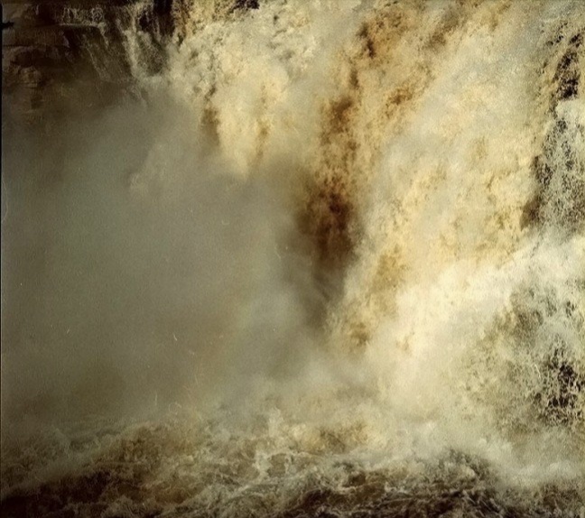 江湖走马风也罢雨也罢完整句子,江湖走马风也好雨也罢
