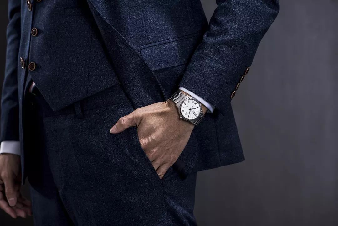 男士通勤腕表万元,通勤千元手表推荐