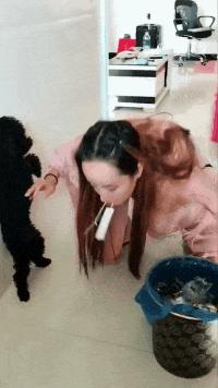 搞笑GIF段子:.我的小萝莉呢?你还我的小萝莉