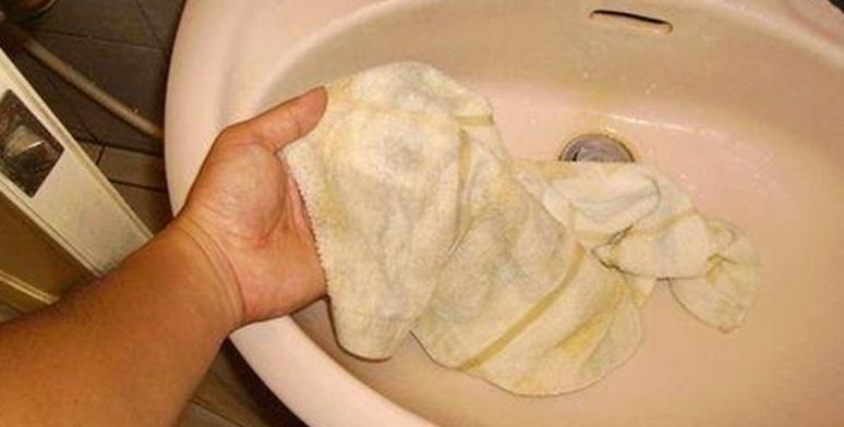 毛巾用久了又黄又臭,毛巾用久了很脏